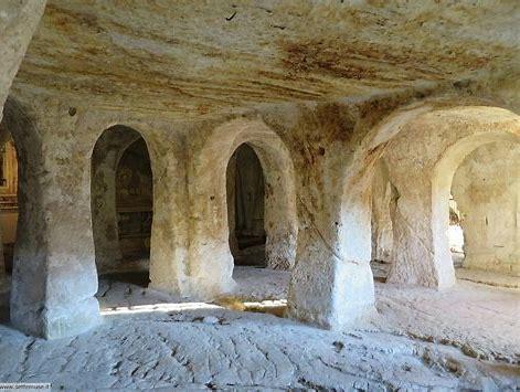 Le Stanze Di Finya Hotel Gravina in Puglia Exterior foto